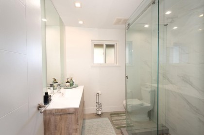 Photo 12 at 2420 Edgemont Boulevard, Mosquito Creek, North Vancouver