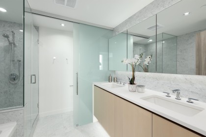 Photo 10 at 2817 - 89 Nelson Street, Yaletown, Vancouver West