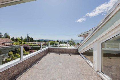 Photo 23 at 2273 Mathers Avenue, Dundarave, West Vancouver