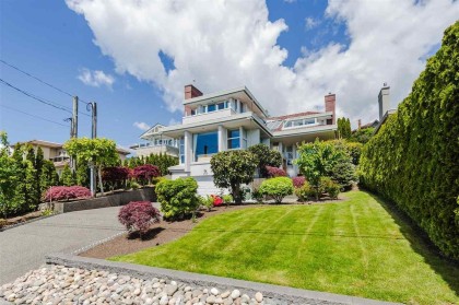 Photo 2 at 2273 Mathers Avenue, Dundarave, West Vancouver