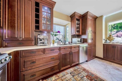 Photo 8 at 2273 Mathers Avenue, Dundarave, West Vancouver