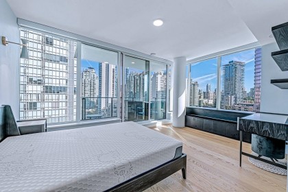Photo 10 at 1503 - 620 Cardero Street, Coal Harbour, Vancouver West