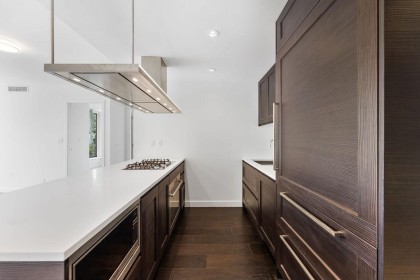 Photo 9 at 309 - 3355 Binning Road, University VW, Vancouver West