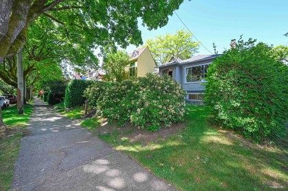 Photo 4 at 3305 W 6th Avenue, Kitsilano, Vancouver West