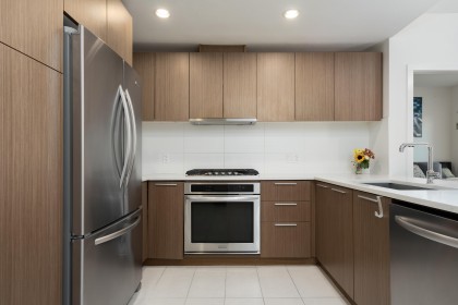 Photo 7 at 217 - 6033 Gray Avenue, University VW, Vancouver West