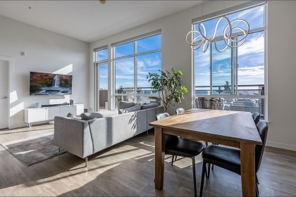 Photo 3 at 403 - 615 E 3rd Street, Lower Lonsdale, North Vancouver