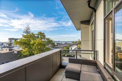 Photo 5 at 403 - 615 E 3rd Street, Lower Lonsdale, North Vancouver