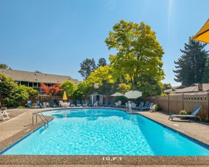 Photo 1 at 608 - 555 W 28th Street, Upper Lonsdale, North Vancouver