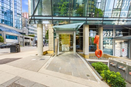 Photo 28 at 802 - 1409 W Pender Street, Coal Harbour, Vancouver West
