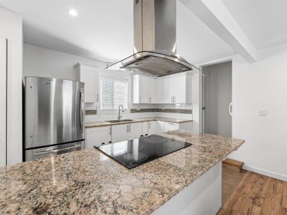 Photo 6 at 227 W 5th Street, Lower Lonsdale, North Vancouver