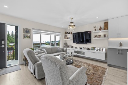 Photo 12 at 738 Sylvan Avenue, Canyon Heights NV, North Vancouver
