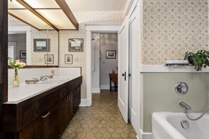 Photo 12 at 401 Somerset Street, Upper Lonsdale, North Vancouver