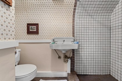 Photo 18 at 401 Somerset Street, Upper Lonsdale, North Vancouver