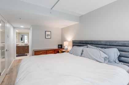 Photo 17 at 1227 Richards Street, Downtown VW, Vancouver West