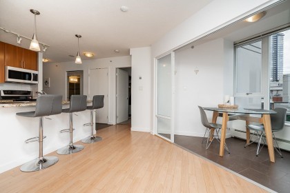 Photo 20 at 806 - 58 Keefer Place, Downtown VW, Vancouver West