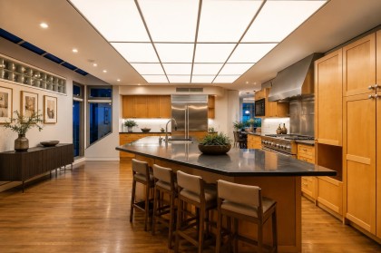 Photo 12 at 687 Beachview Drive, Dollarton, North Vancouver