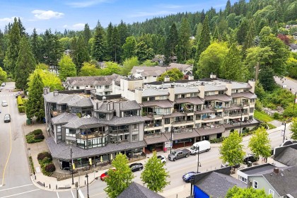 Photo 30 at 104 - 2181 Panorama Drive, Deep Cove, North Vancouver