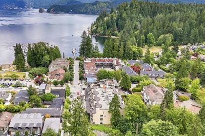 Photo 34 at 104 - 2181 Panorama Drive, Deep Cove, North Vancouver