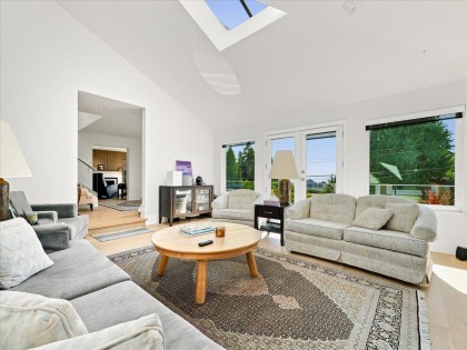 Photo 16 at 990 Leyland Street, Sentinel Hill, West Vancouver