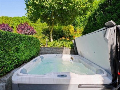 Photo 9 at 990 Leyland Street, Sentinel Hill, West Vancouver