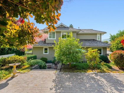 Photo 4 at 990 Leyland Street, Sentinel Hill, West Vancouver