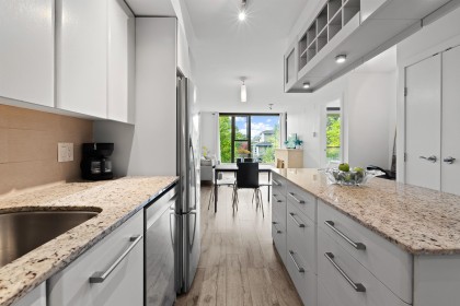 Photo 5 at 306 - 683 W Victoria Park, Lower Lonsdale, North Vancouver