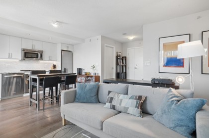 Photo 6 at 2201 - 918 Cooperage Way, Yaletown, Vancouver West