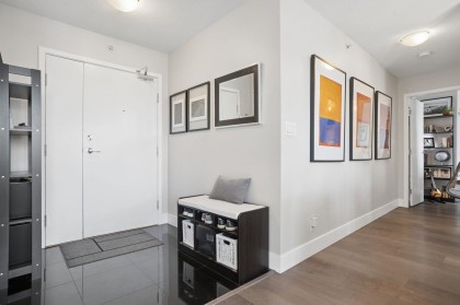 Photo 4 at 2201 - 918 Cooperage Way, Yaletown, Vancouver West