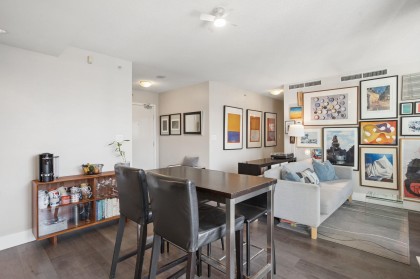 Photo 8 at 2201 - 918 Cooperage Way, Yaletown, Vancouver West