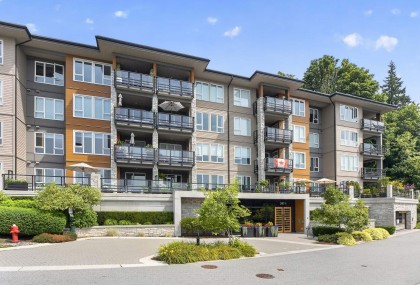 Photo 5 at 402 - 3911 Cates Landing Way, Roche Point, North Vancouver