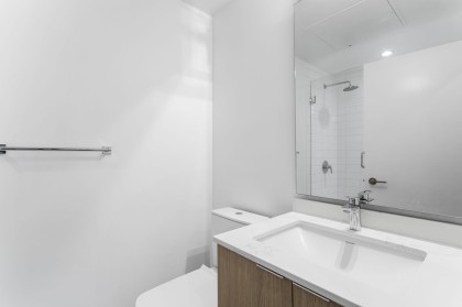 Photo 17 at 201 - 725 Marine Drive, Harbourside, North Vancouver