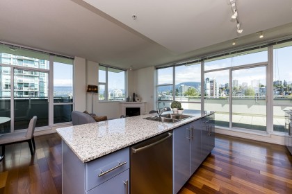 Photo 5 at PH1 - 168 E Esplanade, Lower Lonsdale, North Vancouver