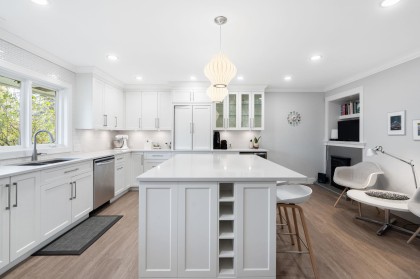 Photo 13 at 956 Belvista Crescent, Canyon Heights NV, North Vancouver