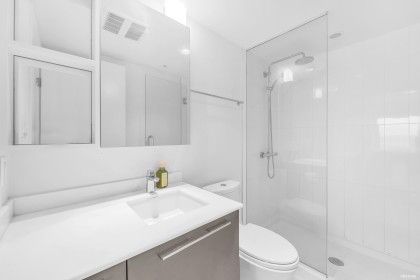 Photo 10 at 2304 - 8131 Nunavut Lane, Marpole, Vancouver West