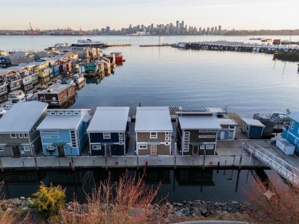 Photo 1 at FRSL17 - 415 W Esplanade Avenue, Mosquito Creek, North Vancouver