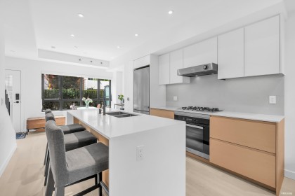 Photo 12 at 23 - 526 W 28th Avenue, Cambie, Vancouver West