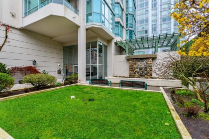 Photo 36 at 903 - 140 E 14th Street, Central Lonsdale, North Vancouver