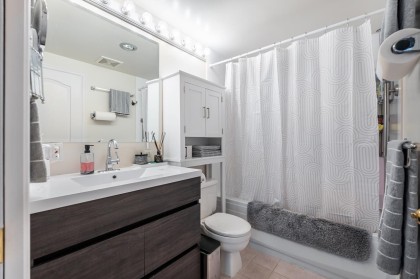 Photo 25 at 903 - 140 E 14th Street, Central Lonsdale, North Vancouver