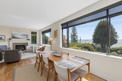 Photo 12 at 2621 Bellevue Avenue, Dundarave, West Vancouver