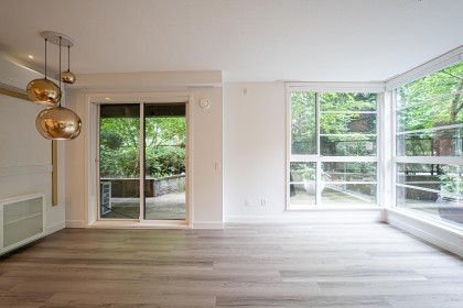 Photo 2 at 105 - 733 W 3rd Street, Harbourside, North Vancouver