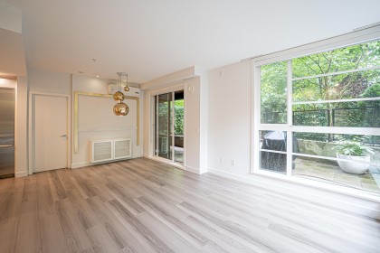 Photo 3 at 105 - 733 W 3rd Street, Harbourside, North Vancouver