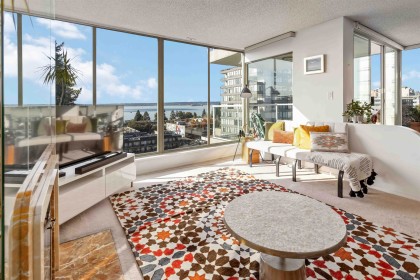 Photo 3 at 802 - 1455 Duchess Avenue, Ambleside, West Vancouver