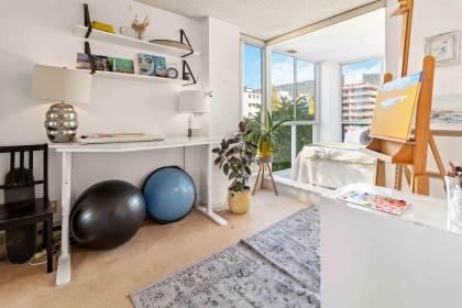 Photo 18 at 802 - 1455 Duchess Avenue, Ambleside, West Vancouver