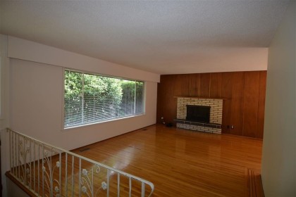 Photo 3 at 929 Prospect Avenue, Canyon Heights NV, North Vancouver
