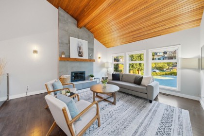 Photo 6 at 2023 Hill Drive, Blueridge NV, North Vancouver