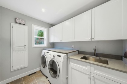 Photo 17 at 2023 Hill Drive, Blueridge NV, North Vancouver