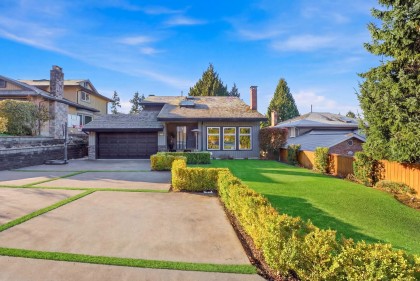 Photo 34 at 2023 Hill Drive, Blueridge NV, North Vancouver