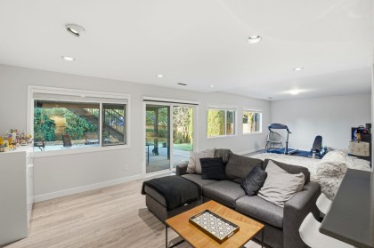 Photo 31 at 2023 Hill Drive, Blueridge NV, North Vancouver