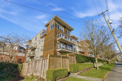 Photo 11 at 109 - 1033 St. Georges Avenue, Central Lonsdale, North Vancouver
