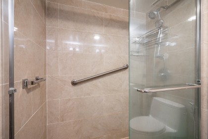 Photo 22 at 602 - 2090 Argyle Avenue, Dundarave, West Vancouver